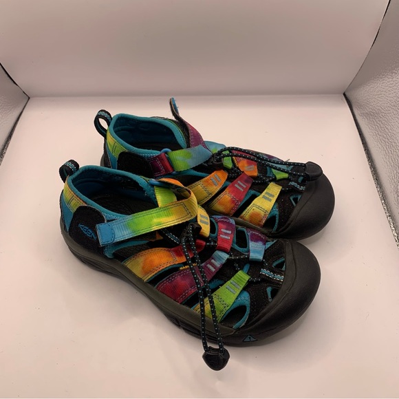 KEEN Newport Retro Rainbow Tie Dye Big Girl  Size 2 Waterproof Sport Sandals - Picture 7 of 8